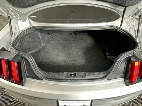 Used 2015 Ford Mustang GT image 24