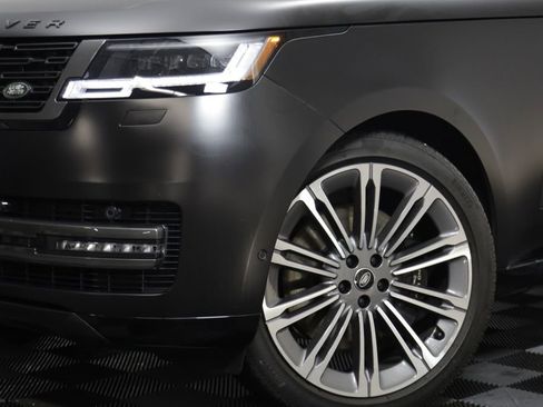 Certified 2025 Land Rover Range Rover Long Wheelbase Autobiography AWD/4WD image 3