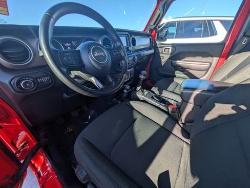 Used 2020 Jeep Wrangler Sport image 11