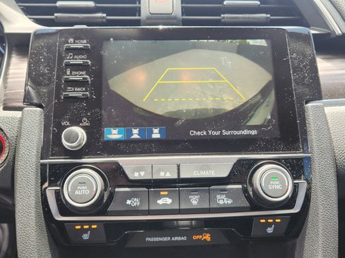 Used 2020 Honda Civic EX image 10
