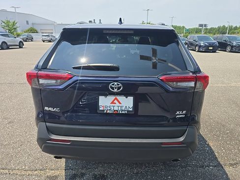 Used 2025 Toyota RAV4 XLE AWD/4WD image 6