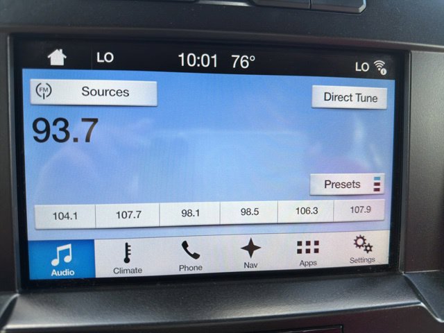 Used 2016 Ford F150 Lariat w/ Equipment Group 502A Luxury AWD/4WD image 23