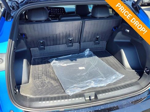 New 2025 Chevrolet Blazer EV RS image 8