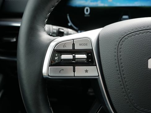 Used 2025 Kia Telluride SX Prestige X-Line image 31