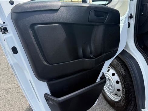 Used 2017 RAM ProMaster 2500 image 6