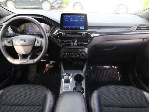 Used 2025 Ford Escape ST-Line AWD/4WD image 22