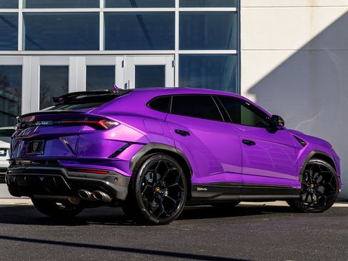 Used 2024 Lamborghini Urus Performante image 21