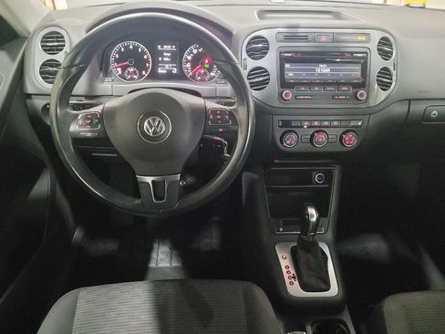 Used 2014 Volkswagen Tiguan S FWD image 22