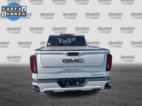 Used 2024 GMC Sierra 1500 Denali AWD/4WD image 9