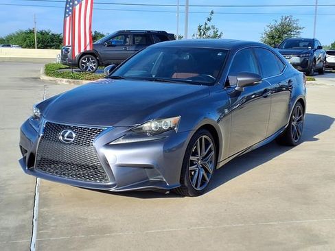 Used 2014 Lexus IS 250 w/ F-Sport Package RWD image 3