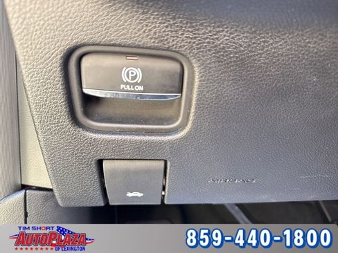 Used 2024 Jeep Grand Cherokee Limited image 32