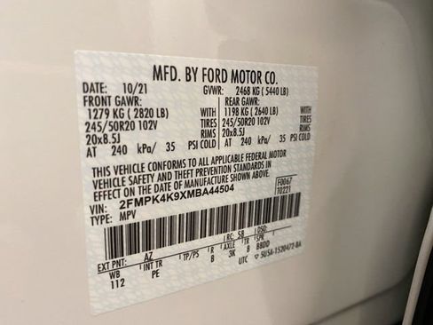 Used 2021 Ford Edge Titanium w/ Equipment Group 301A AWD/4WD image 40