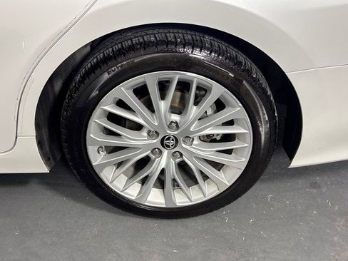 Used 2019 Toyota Camry XLE w/ Driver Assist Package image 39