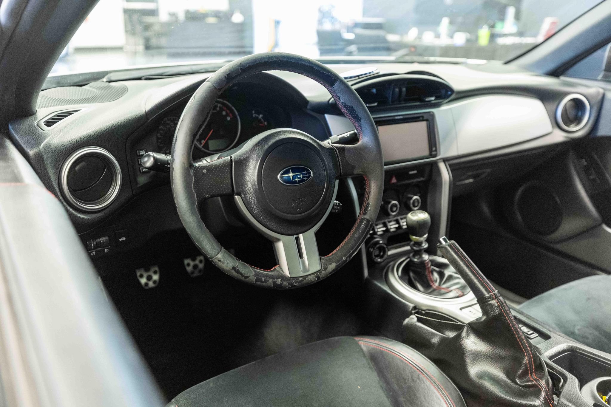 Used 2014 Subaru BRZ Limited w/ Popular Package #1B RWD image 10