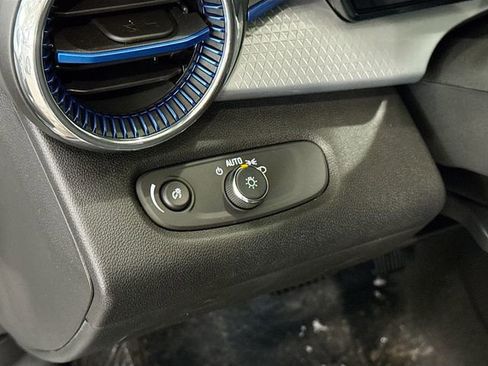 New 2026 Chevrolet Trax LT w/ Driver Confidence Package image 11