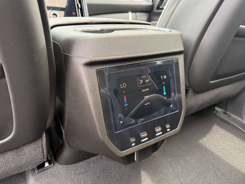 New 2026 GMC Yukon AT4 Ultimate w/ LPO, Floor Liner Package AWD/4WD image 18