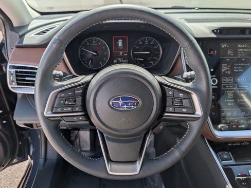 Used 2025 Subaru Outback Touring XT w/ Tech Package 3 AWD/4WD image 17