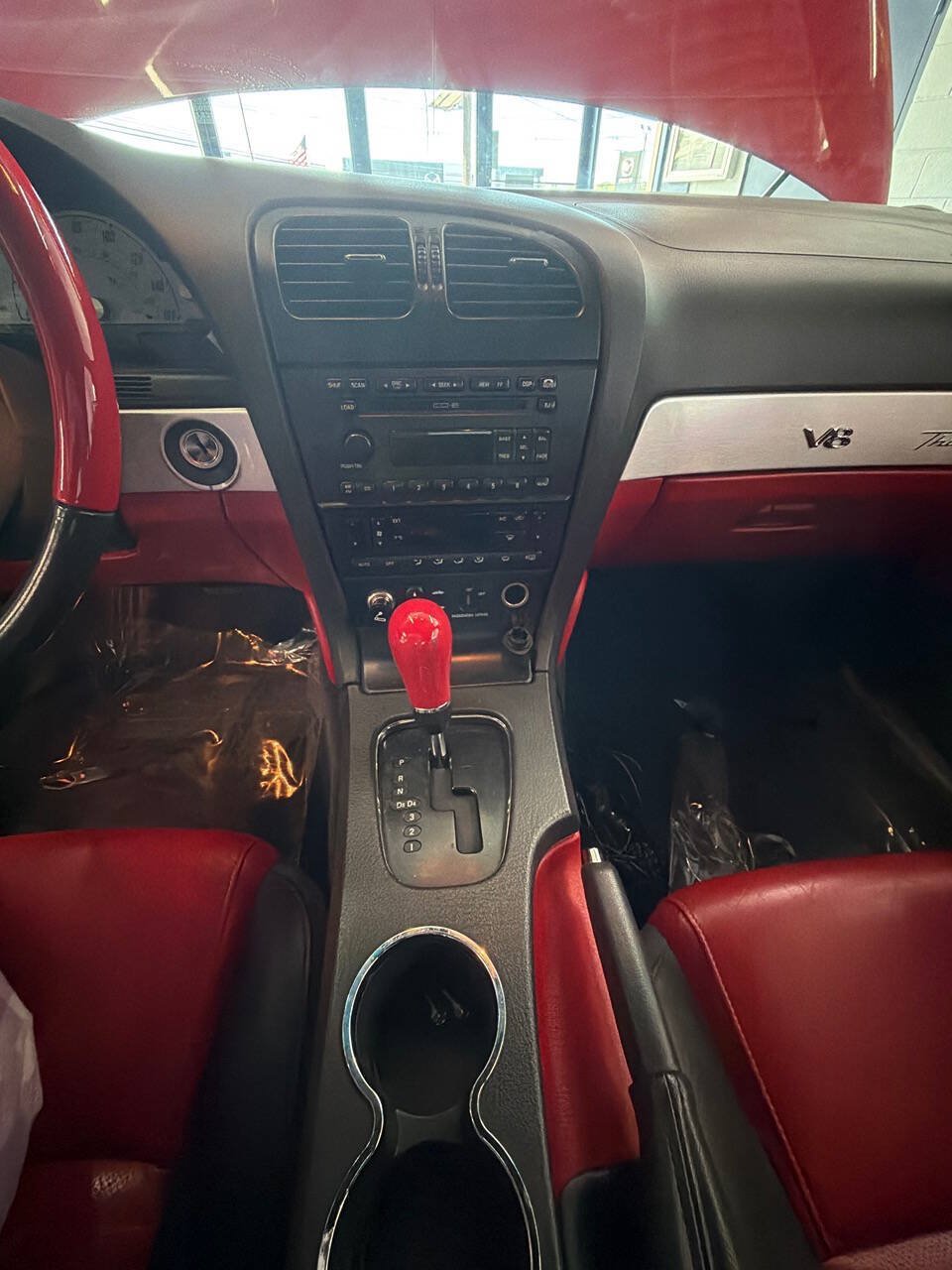 Used 2002 Ford Thunderbird RWD image 10