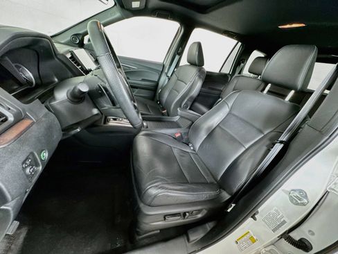 Used 2023 Honda Passport EX-L image 12