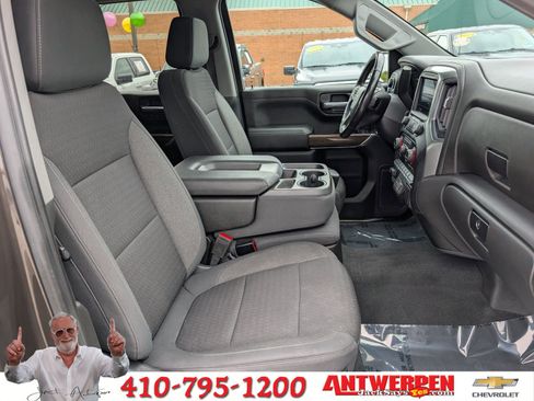 Certified 2021 Chevrolet Silverado 1500 RST image 12