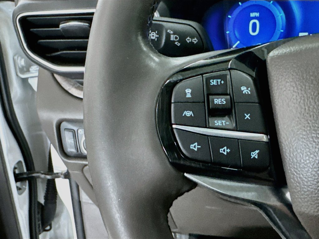 Used 2022 Ford Explorer Platinum w/ Equipment Group 601A AWD/4WD image 12