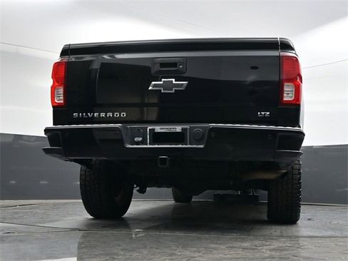 Used 2017 Chevrolet Silverado 1500 LTZ Z71 w/ LTZ Plus Package image 36