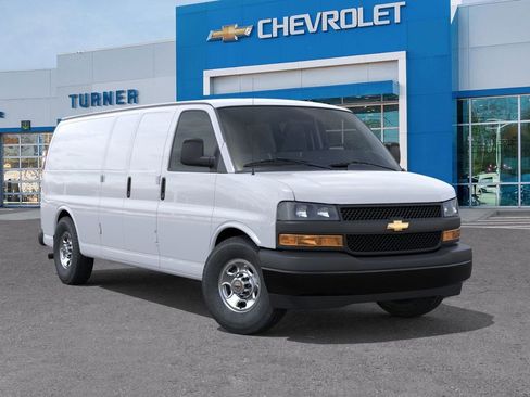 New 2026 Chevrolet Express 2500 Extended w/ Driver Convenience Package RWD image 7