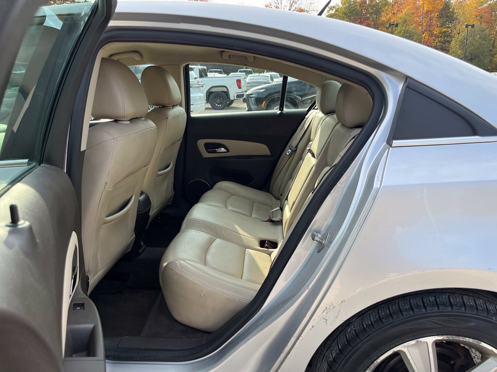 Used 2012 Chevrolet Cruze LT FWD image 27