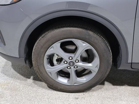Used 2025 Ford Escape ST-Line AWD/4WD image 8