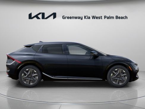 New 2026 Kia EV6 Light AWD/4WD image 9
