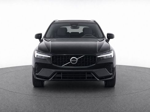 Certified 2024 Volvo XC60 B5 Plus w/ Protection Package Premier AWD/4WD image 5