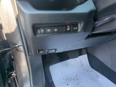 Used 2022 Toyota RAV4 XSE w/ XSE Grade Weather Package image 14