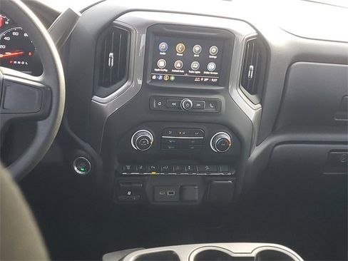 Used 2024 Chevrolet Silverado 2500 Custom w/ Custom Value Package image 14