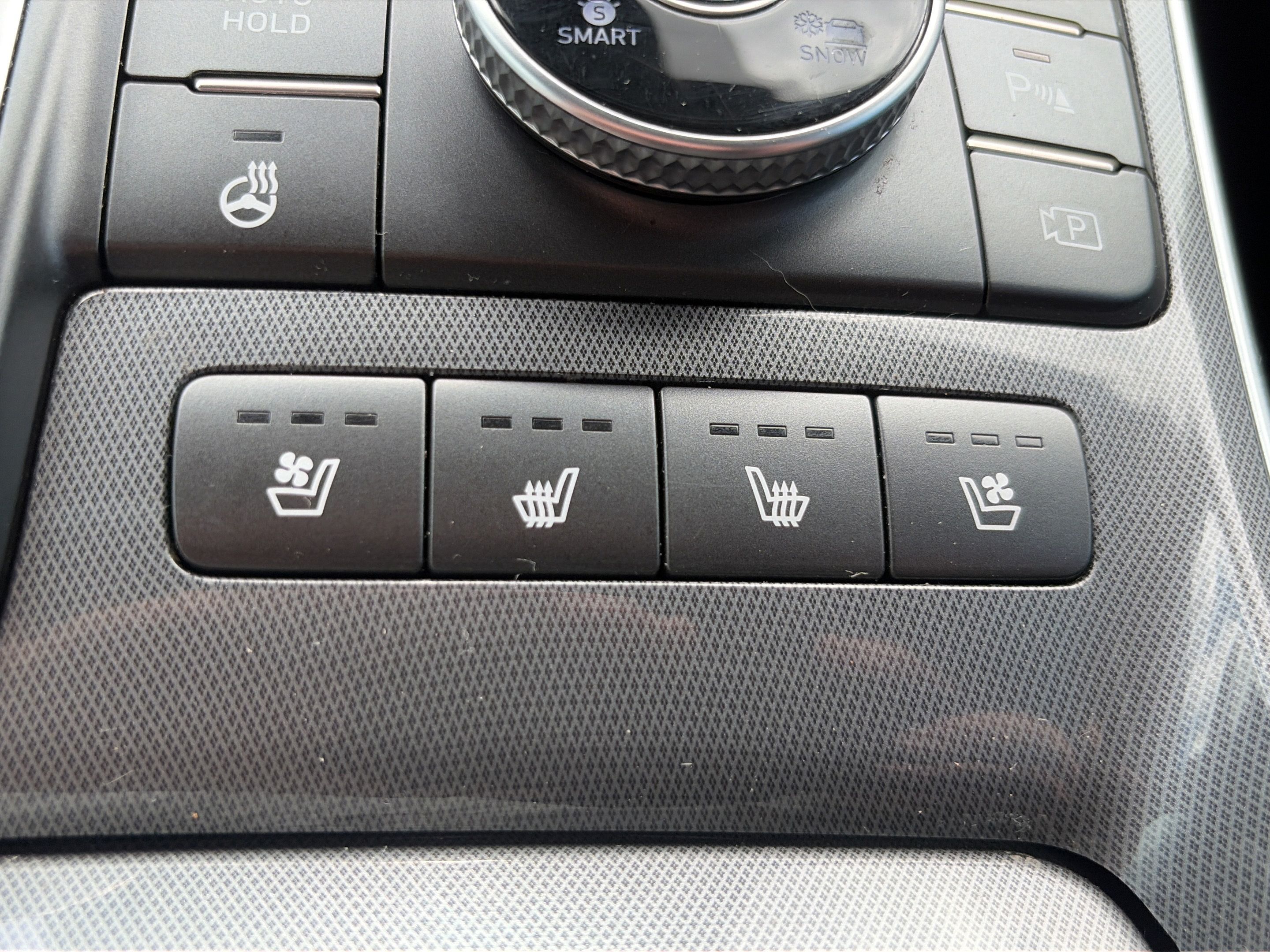 Used 2023 Hyundai Santa Fe Calligraphy AWD/4WD image 19