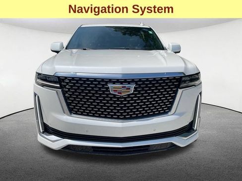 Certified 2024 Cadillac Escalade ESV Premium Luxury AWD/4WD image 4