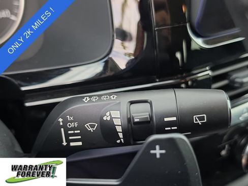 Used 2026 Nissan Pathfinder SV FWD image 23