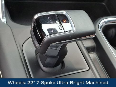 Used 2025 GMC Sierra 1500 Denali Ultimate AWD/4WD image 11