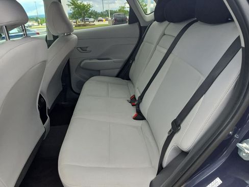 Used 2024 Hyundai Kona SEL AWD/4WD image 38