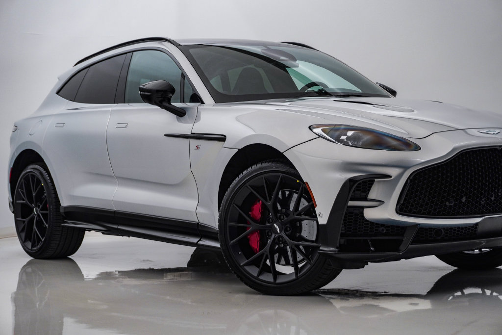 New 2026 Aston Martin DBX 707 AWD/4WD image 2