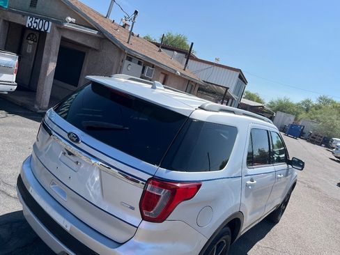 Used 2016 Ford Explorer XLT AWD/4WD image 49