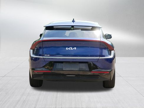 Certified 2023 Kia EV6 Wind AWD/4WD image 6