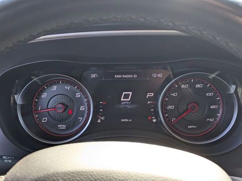 Used 2022 Dodge Charger SXT image 13