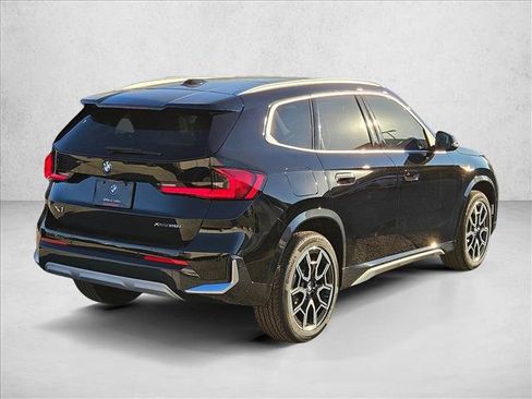 Used 2026 BMW X1 xDrive28i image 2