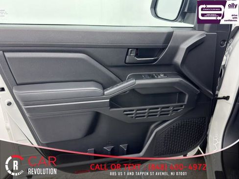 Used 2024 Toyota Tacoma SR image 37