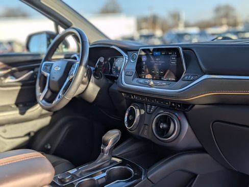 Certified 2022 Chevrolet Blazer Premier image 44