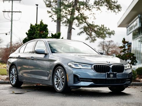 Used 2023 BMW 530i xDrive w/ Convenience Package image 1