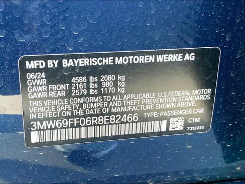 New 2024 BMW 330i Sedan w/ Convenience Package image 21