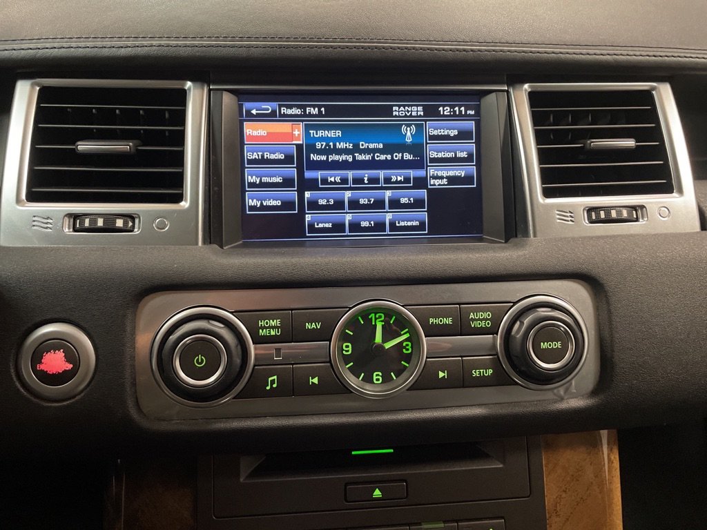 Used 2012 Land Rover Range Rover Sport Limited Edition AWD/4WD image 23