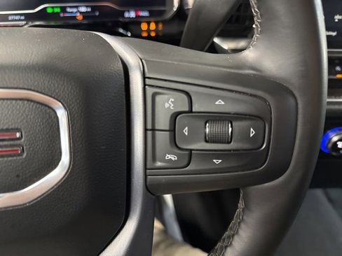 Used 2025 GMC Sierra 1500 SLT image 36