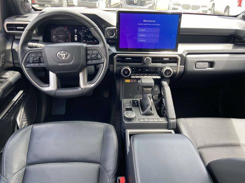 Used 2025 Toyota 4Runner Limited RWD image 12